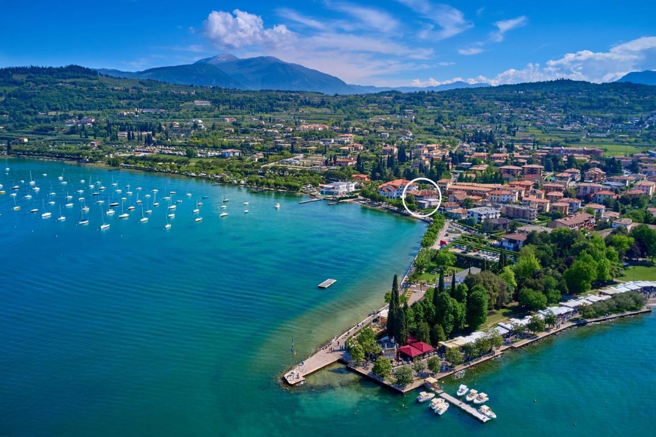 Front Lake Studio With Loft Bed And Pool Bardolino Buitenkant foto